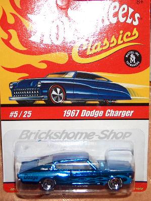 HOT WHEELS CLASSICS - 1967 DODGE CHARGER - BLAU